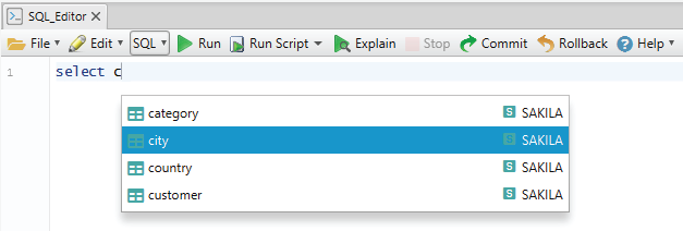 SQL editor auto-completion